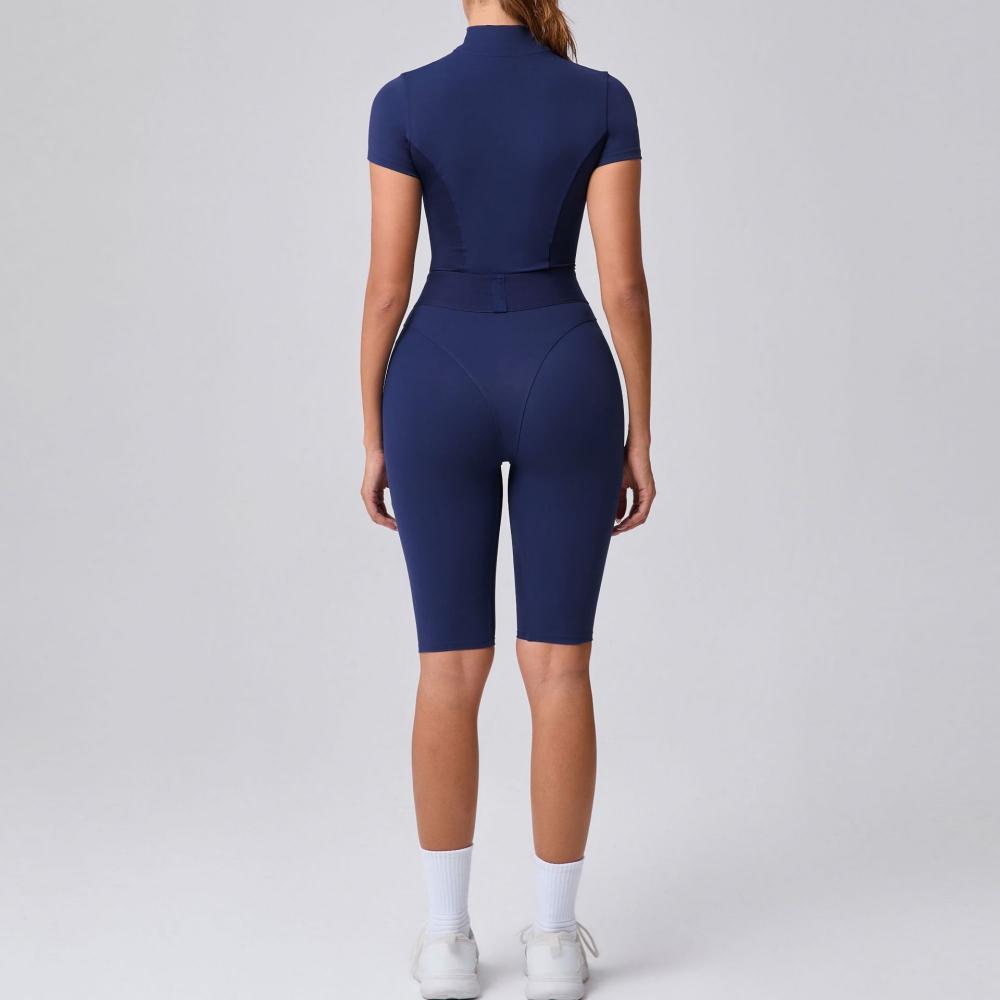 Mono deportivo de manga corta con cremallera para mujer FGB41180