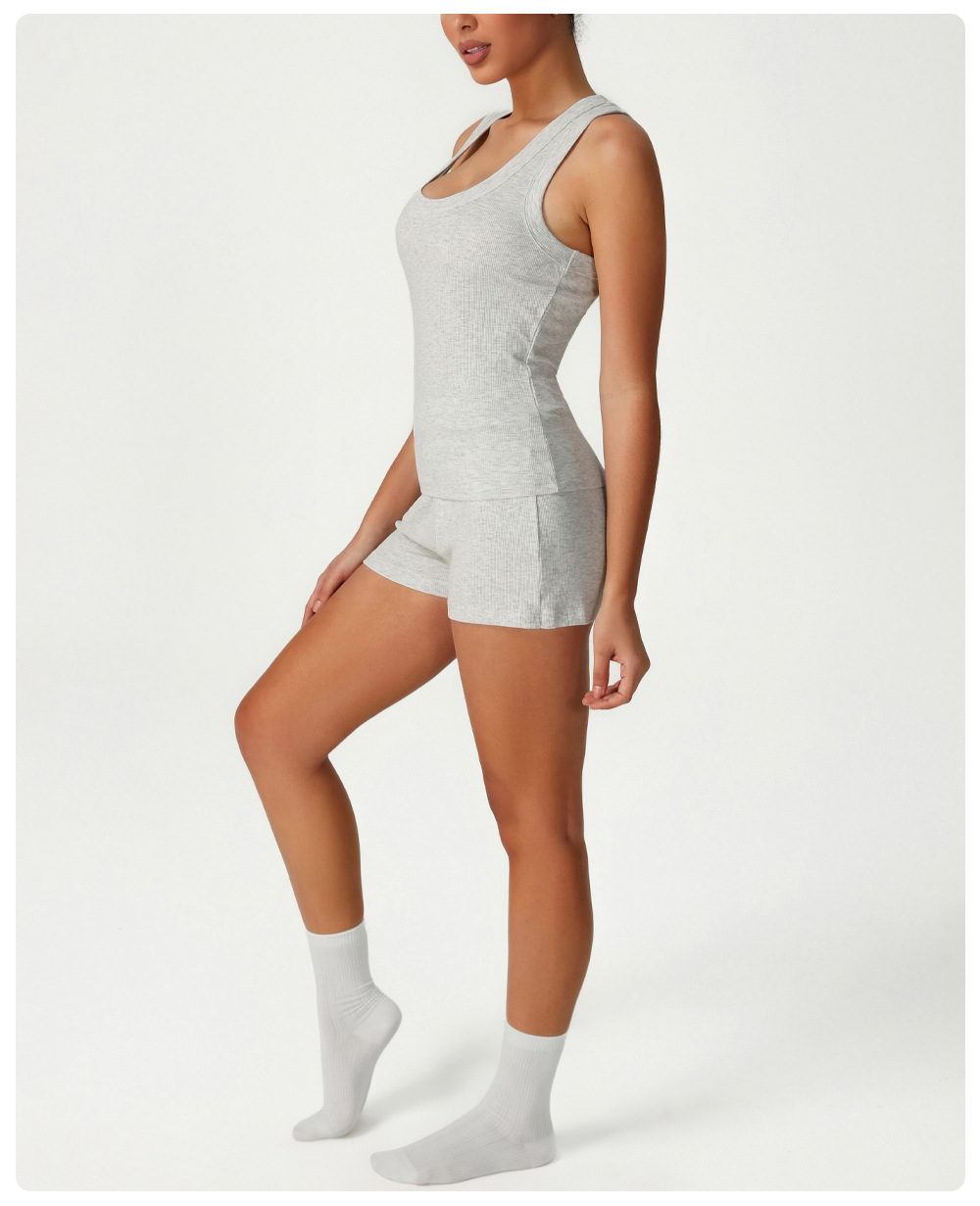 Conjunto de camiseta sin mangas y pantalones cortos con escote en U profundo, conjunto de yoga personalizado para entrenamiento FGBSM2541