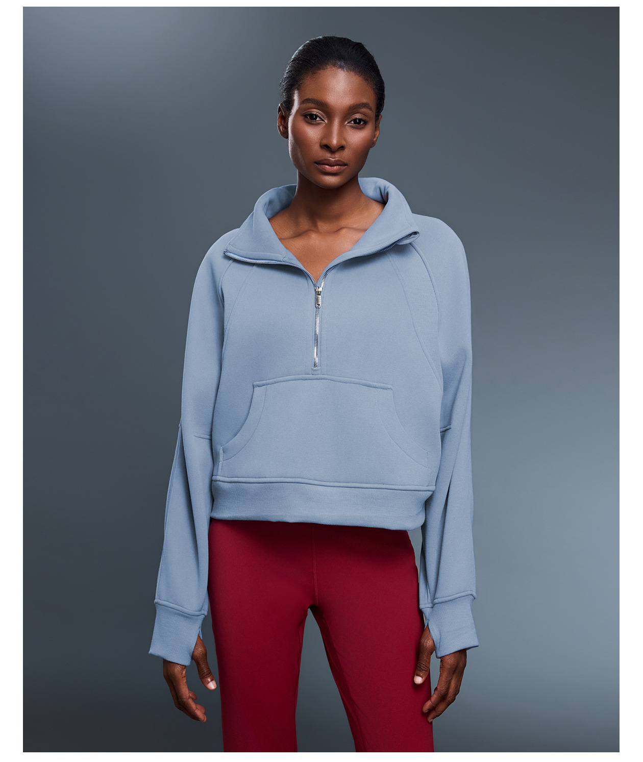 Chaqueta deportiva transpirable con cremallera, ideal para gimnasio, fitness y yoga. Diseño ajustado, elástico y suave, con bolsillos. Modelo FGBD25131