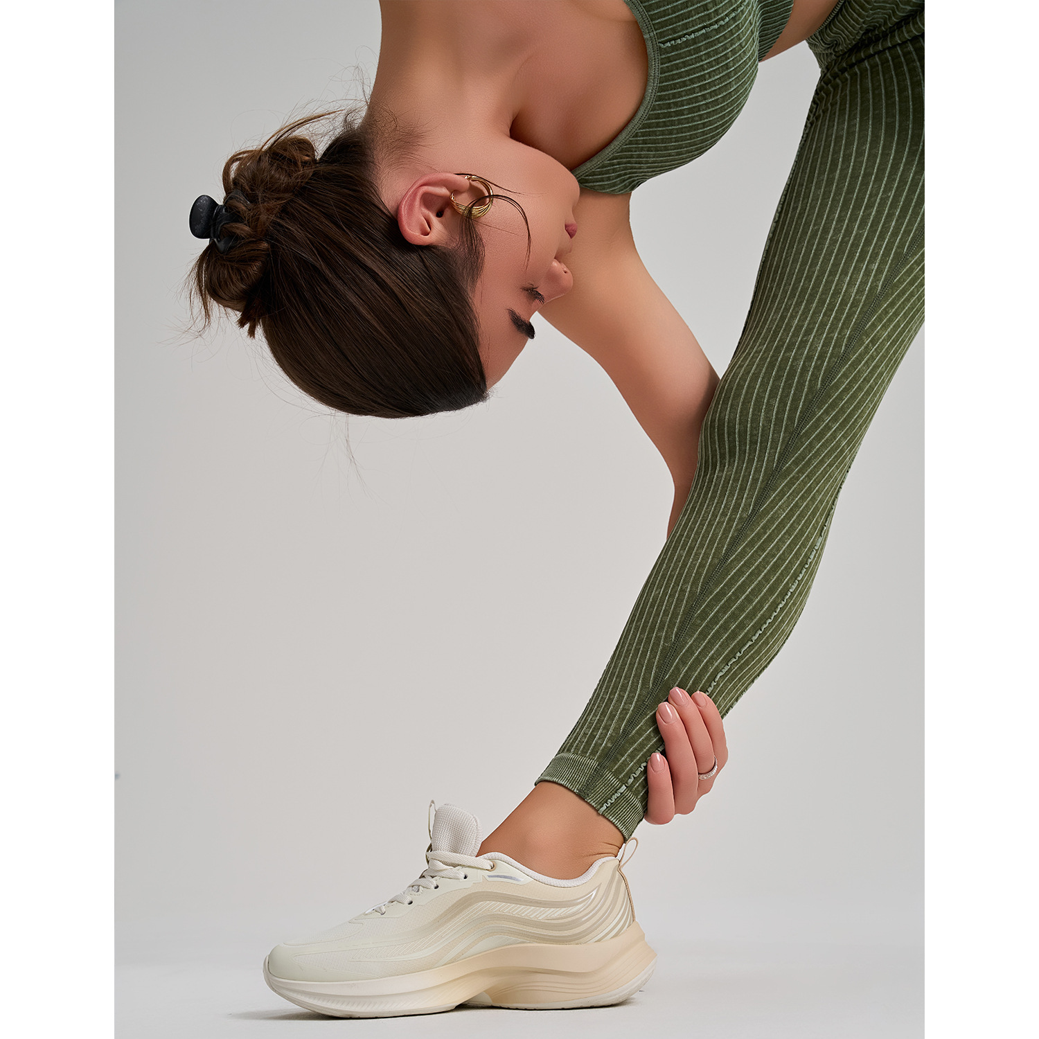 Conjunto de yoga de 2 piezas para mujer, sin costuras, cintura alta, efecto push-up en los glúteos, leggings deportivos, sujetador deportivo FGBWX2492 CK5492