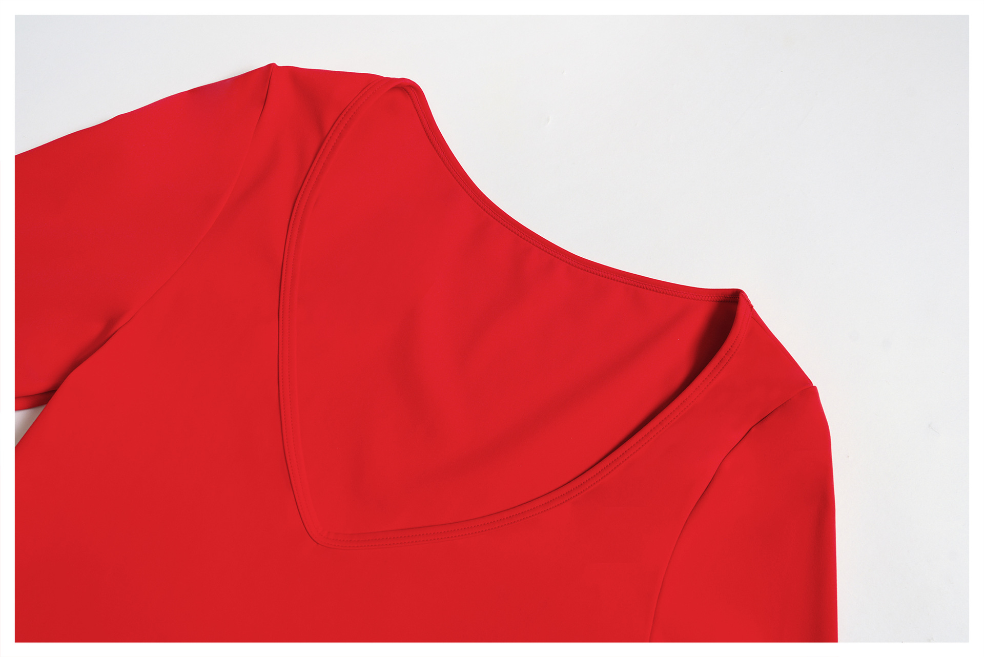 Conjunto de 5 piezas de ropa deportiva para mujer: ropa de entrenamiento, yoga, gimnasio y fitness. Modelo FGBTZ3109.