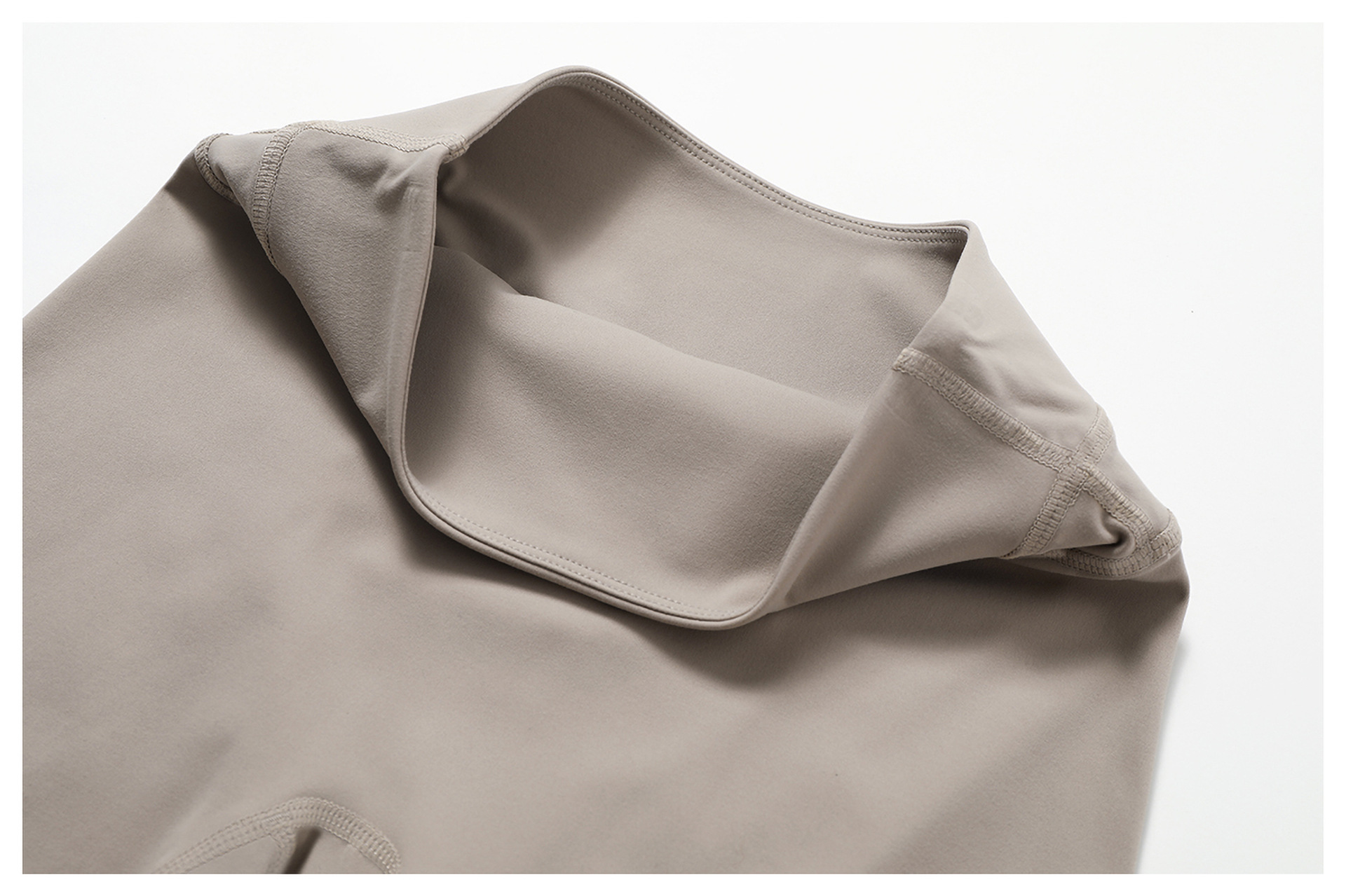 Conjunto de 5 piezas de ropa deportiva para mujer: ropa de entrenamiento, yoga, gimnasio y fitness. Modelo FGBTZ3109.