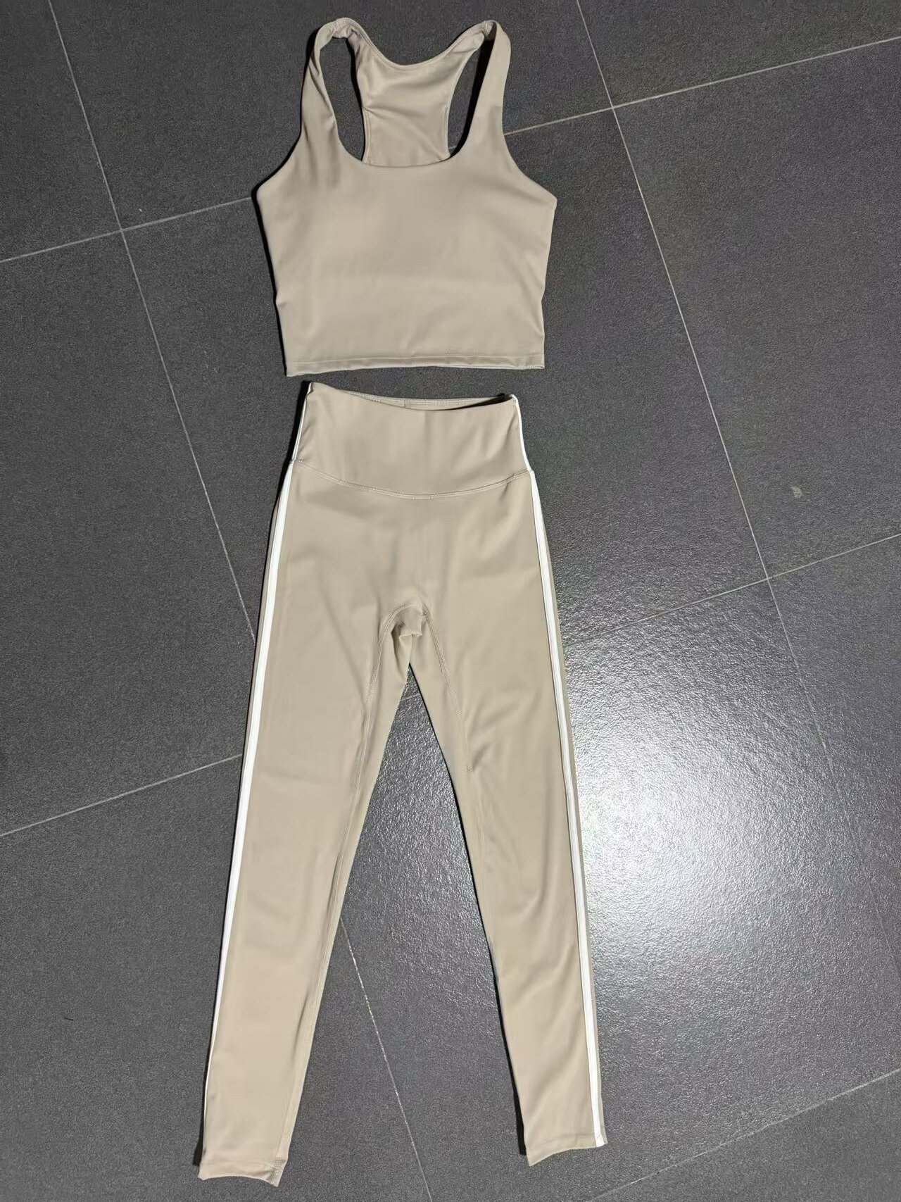 Ropa deportiva para mujer, leggings deportivos, camisetas sin mangas, sujetadores, conjuntos de yoga y entrenamiento, FGB3352 63168