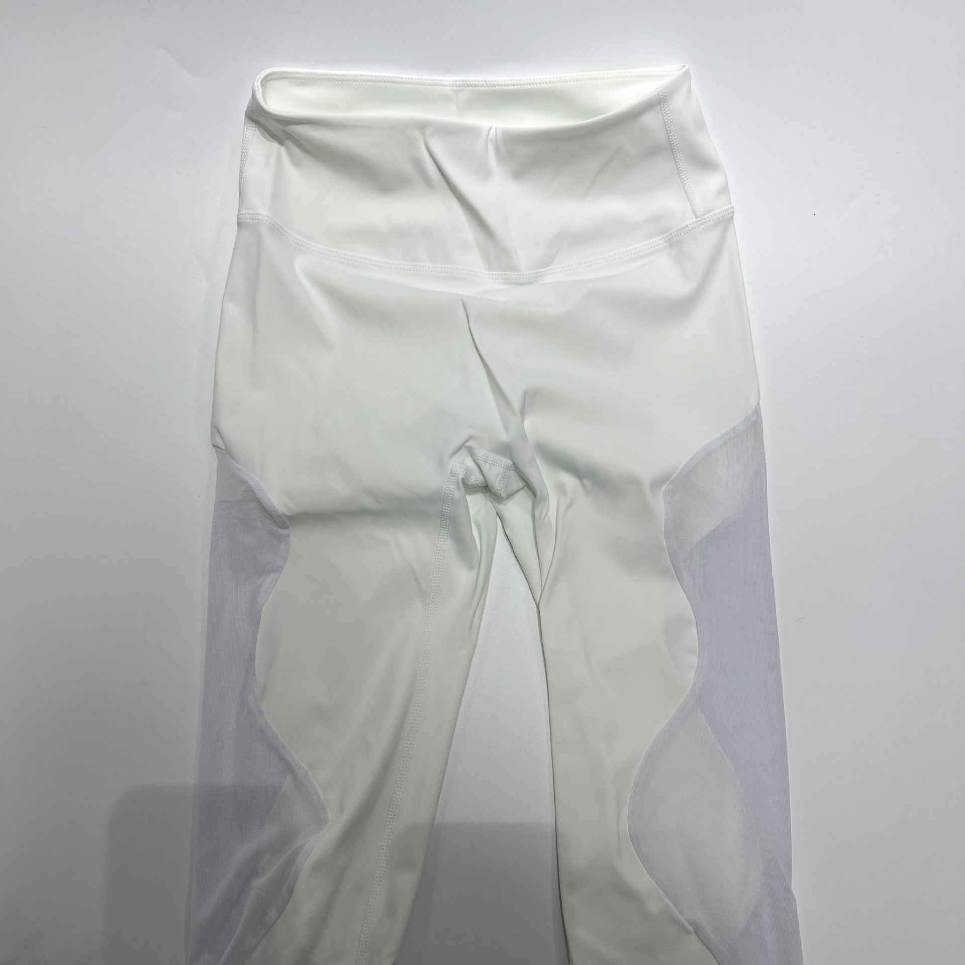 Conjuntos de sujetador deportivo de malla con leggings ajustados para levantar la cadera, pantalones deportivos de fitness y yoga para mujer FGB25126