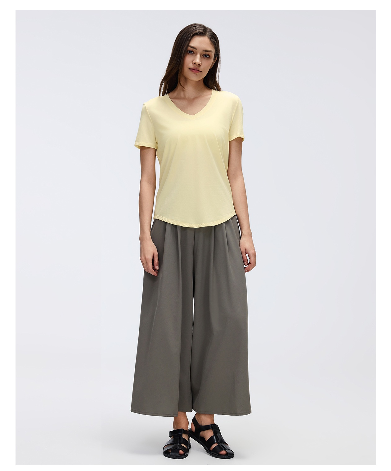 Camiseta deportiva holgada, transpirable, de secado rápido, versátil, ajustada, de color liso, para mujer, de manga corta, FGBD26087