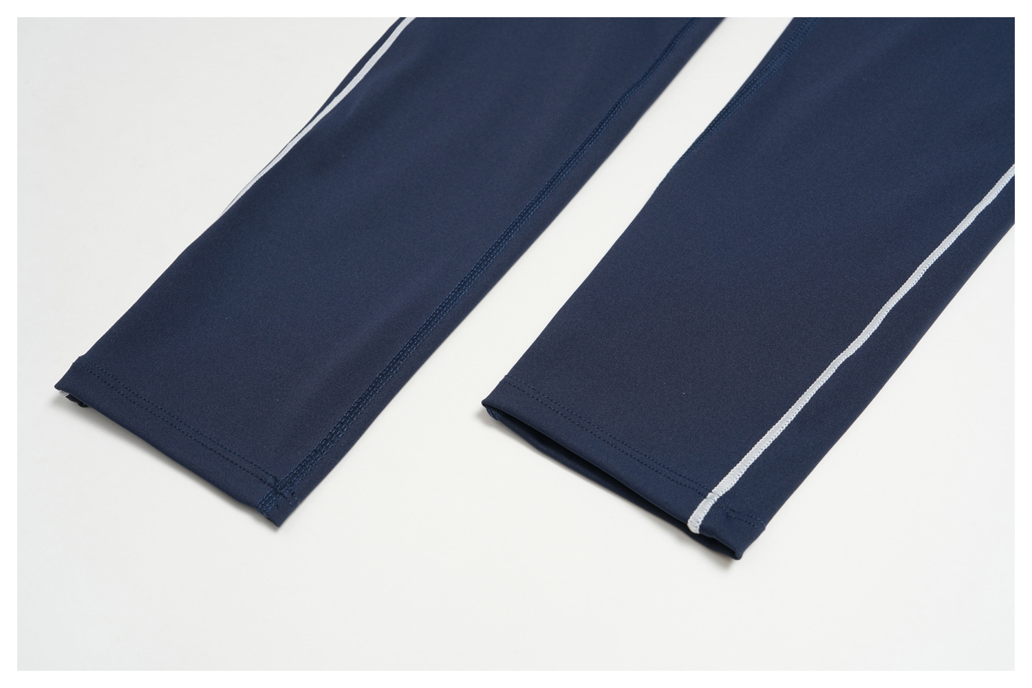 Conjuntos de fitness para mujer de secado rápido, sujetador de yoga con espalda descubierta, leggings de talle alto, conjuntos de gimnasio para mujer FGBTZ3562