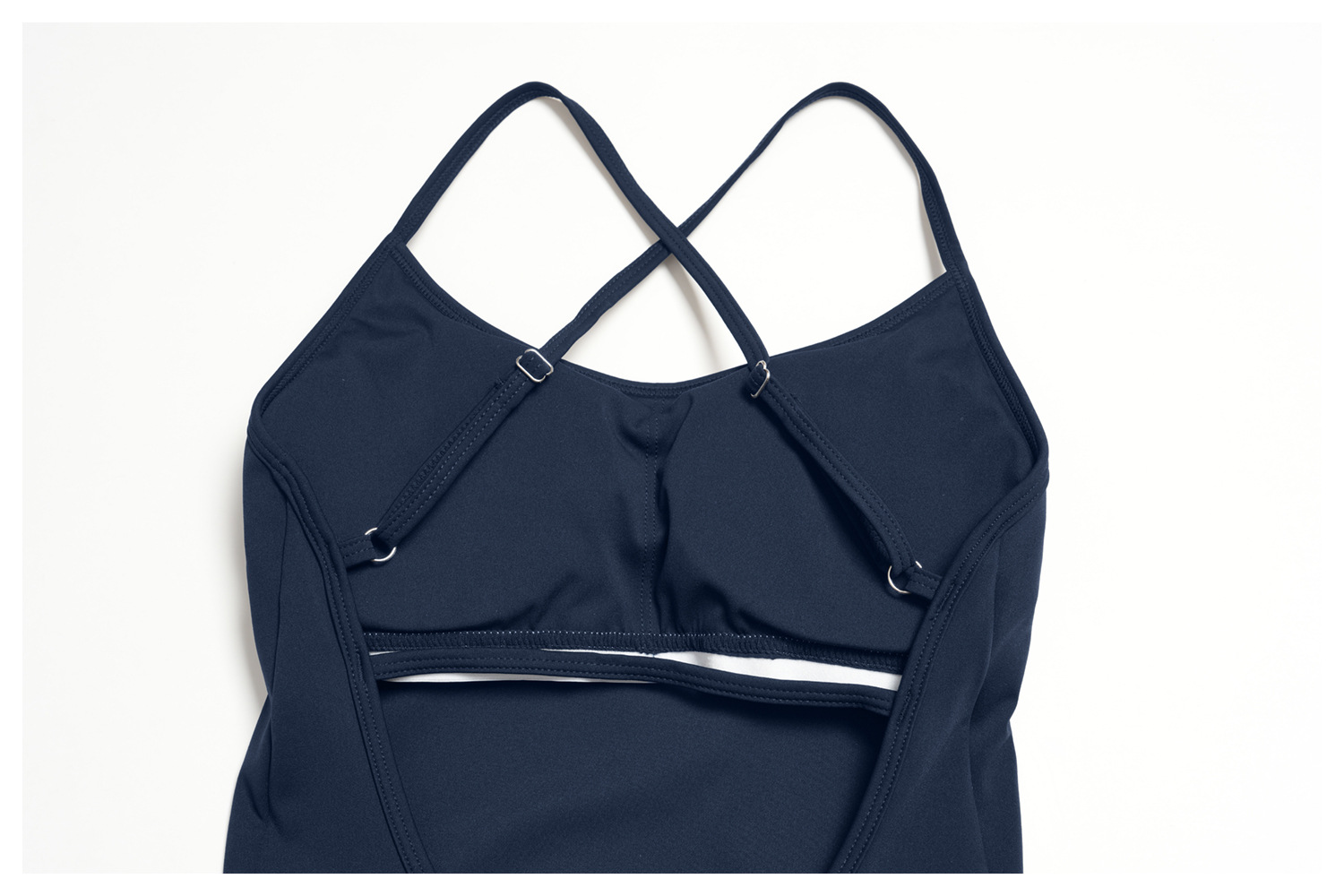 Mono de mujer con espalda descubierta y hueca, ideal para yoga, deportes, running y fitness. Modelo FGBELT3562.