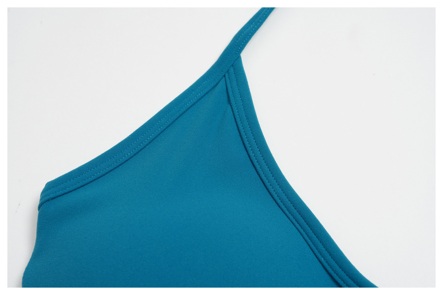 Conjunto de 2 piezas de pantalones cortos de yoga, sujetador deportivo a prueba de golpes, conjunto de fitness para realzar los glúteos, ropa deportiva de cintura alta para entrenamiento FGBTZ2551