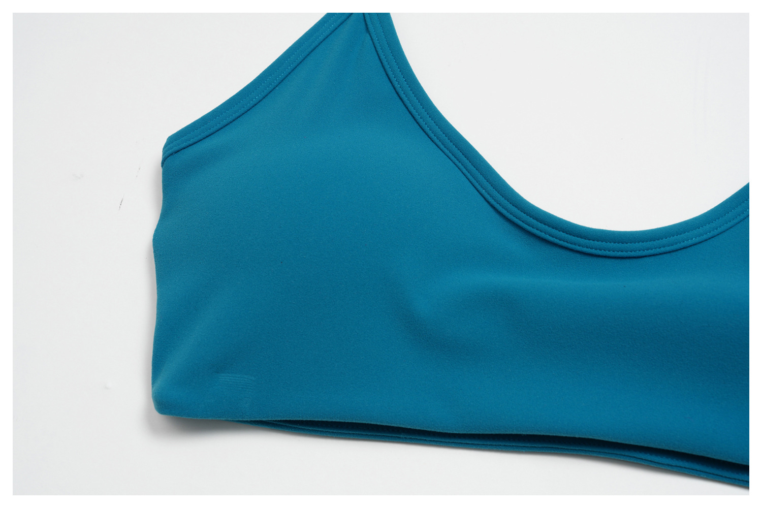 Conjunto de 2 piezas de pantalones cortos de yoga, sujetador deportivo a prueba de golpes, conjunto de fitness para realzar los glúteos, ropa deportiva de cintura alta para entrenamiento FGBTZ2551