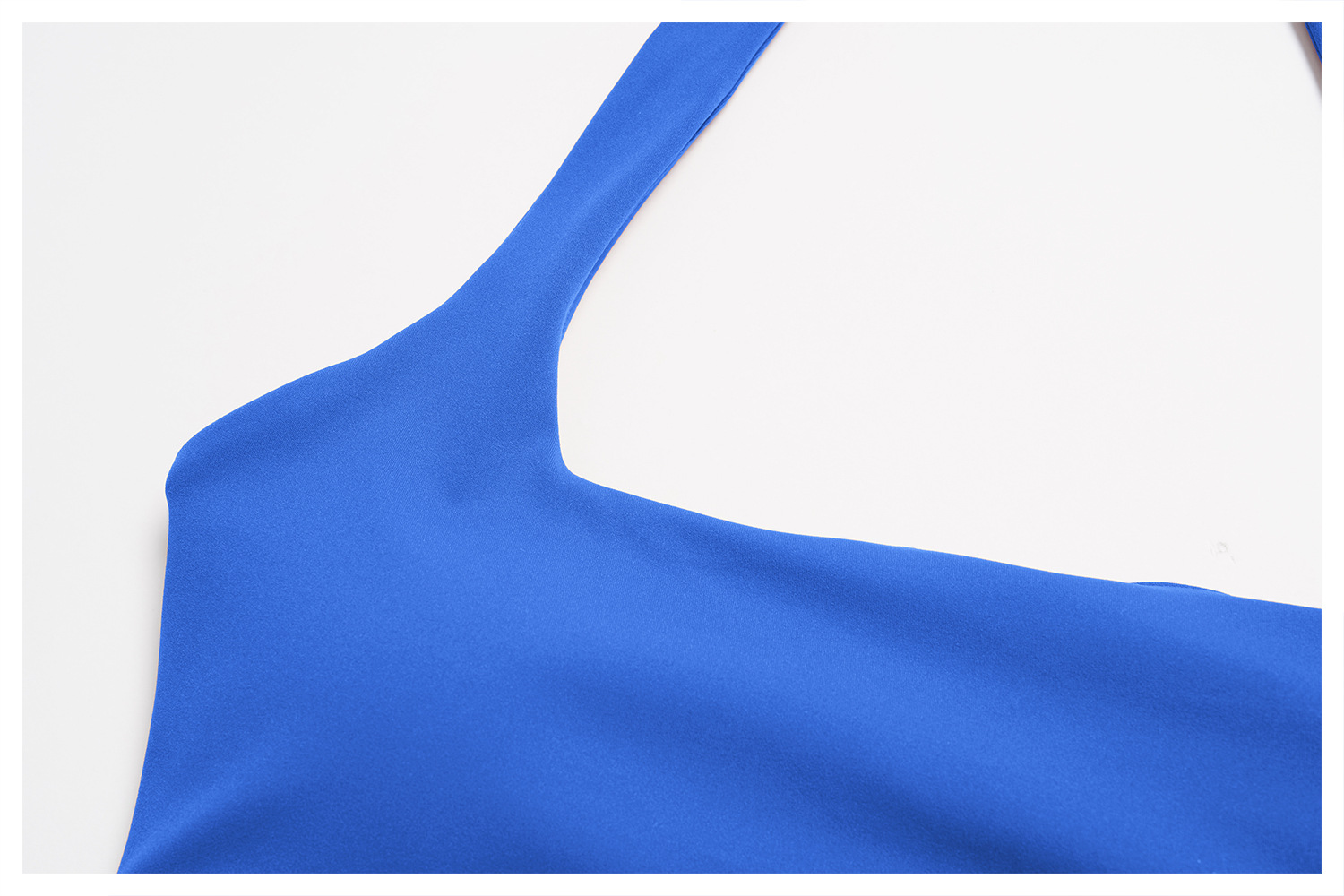 Nuevo conjunto de ropa de gimnasio para mujer de 3 piezas: pantalones acampanados y top tipo sujetador. Conjunto de entrenamiento para gimnasio y fitness FGBTZ3091