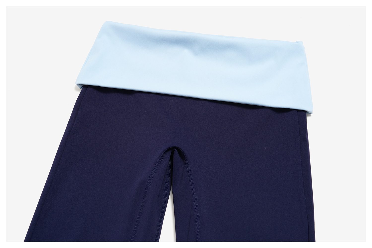 Nuevo Lanzamiento FGBTZ2570: Conjunto de Yoga Femenino de 4 Piezas con Estilo y Comodidad