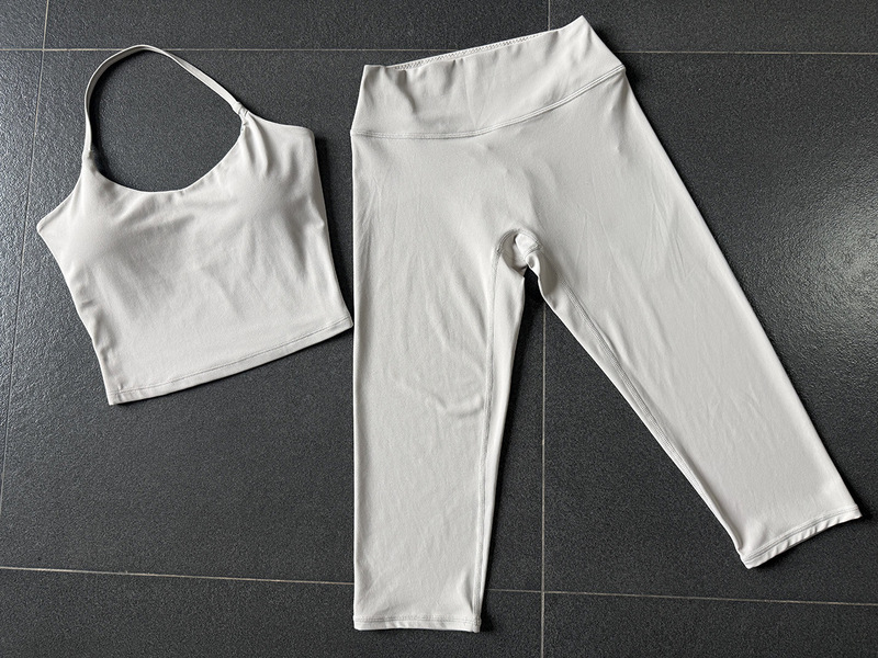 Conjunto de yoga para mujer a precio de mayorista en varios colores – Nueva llegada (Modelo FGBQS2712 4665)