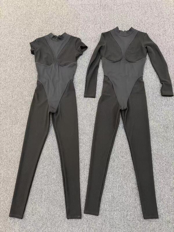 Mono deportivo para mujer: prenda ajustada de una pieza para yoga, running y fitness (modelo FGBQS7052)