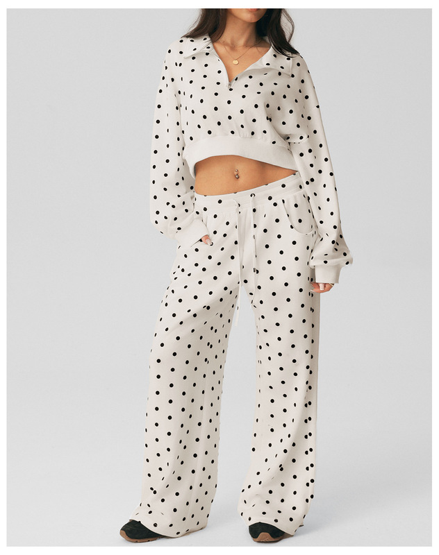 Conjunto de ropa deportiva de dos piezas para mujer: leggings y top con estampado de lunares, ideal para yoga y gimnasio (modelo FGBSM2643, opción de logotipo personalizado).