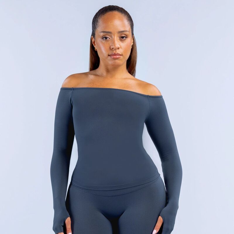 Top de manga larga para mujer con hombros descubiertos y tejido transpirable FGB6482