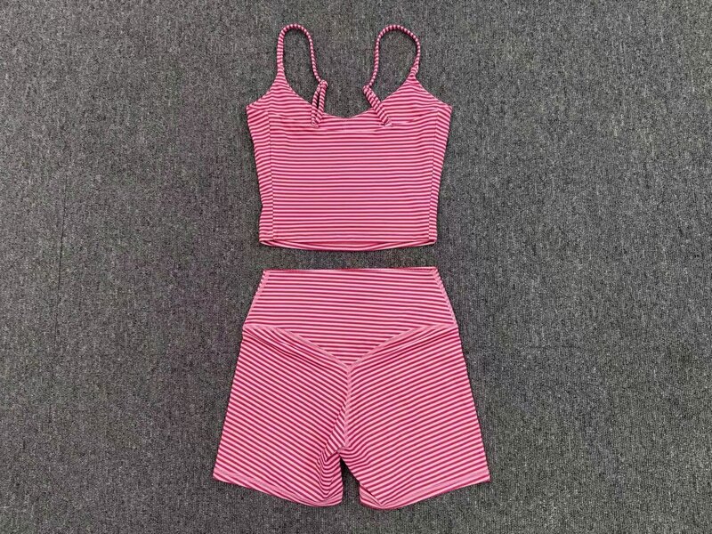 Conjunto deportivo para mujer (camiseta sin mangas y pantalones cortos) para gimnasio, fitness y yoga; tejido de secado rápido, ideal para correr y actividades al aire libre (modelo FGBQS7116 1571)