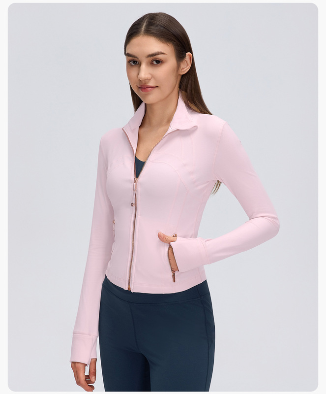 Chaqueta deportiva para mujer, ideal para correr, entrenar y hacer ejercicio en el gimnasio; cuenta con cierre completo, bolsillos con cremallera y aberturas para los pulgares (modelo FGBD26161)
