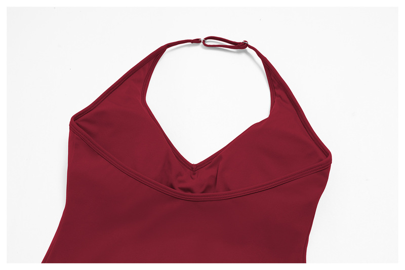 Conjunto de yoga de dos piezas: top con cuello halter y relleno, y leggings de largo 3/4; ideal para fitness y pilates, confeccionado en tejido de secado rápido (FGBTZ5529)