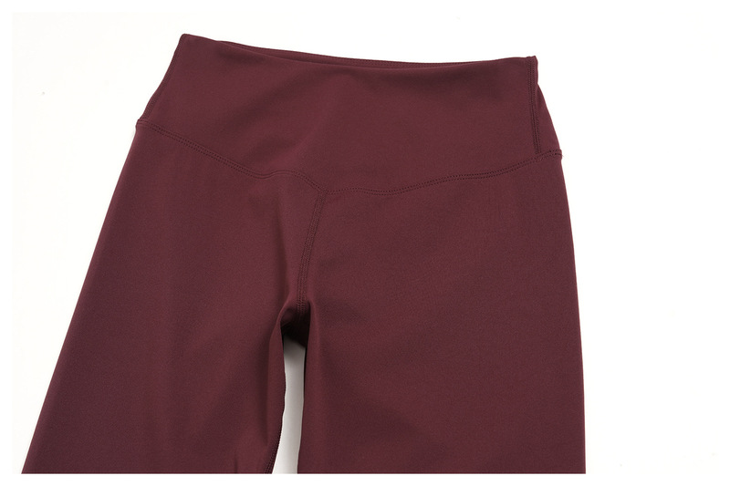 Conjunto de yoga para mujer, de tejido suave y cepillado; conjunto ajustado para correr, ropa de fitness, indumentaria para gimnasio (venta al por mayor) - FGBTZ5555