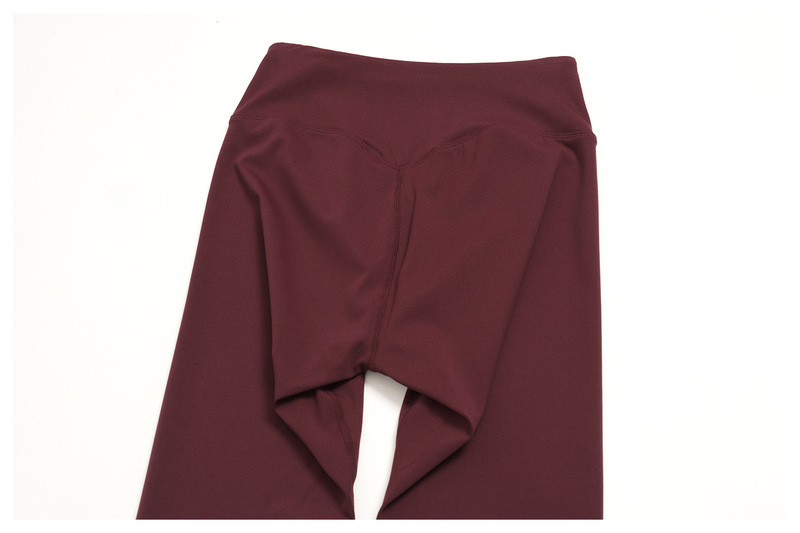 Conjunto de yoga para mujer, de tejido suave y cepillado; conjunto ajustado para correr, ropa de fitness, indumentaria para gimnasio (venta al por mayor) - FGBTZ5555