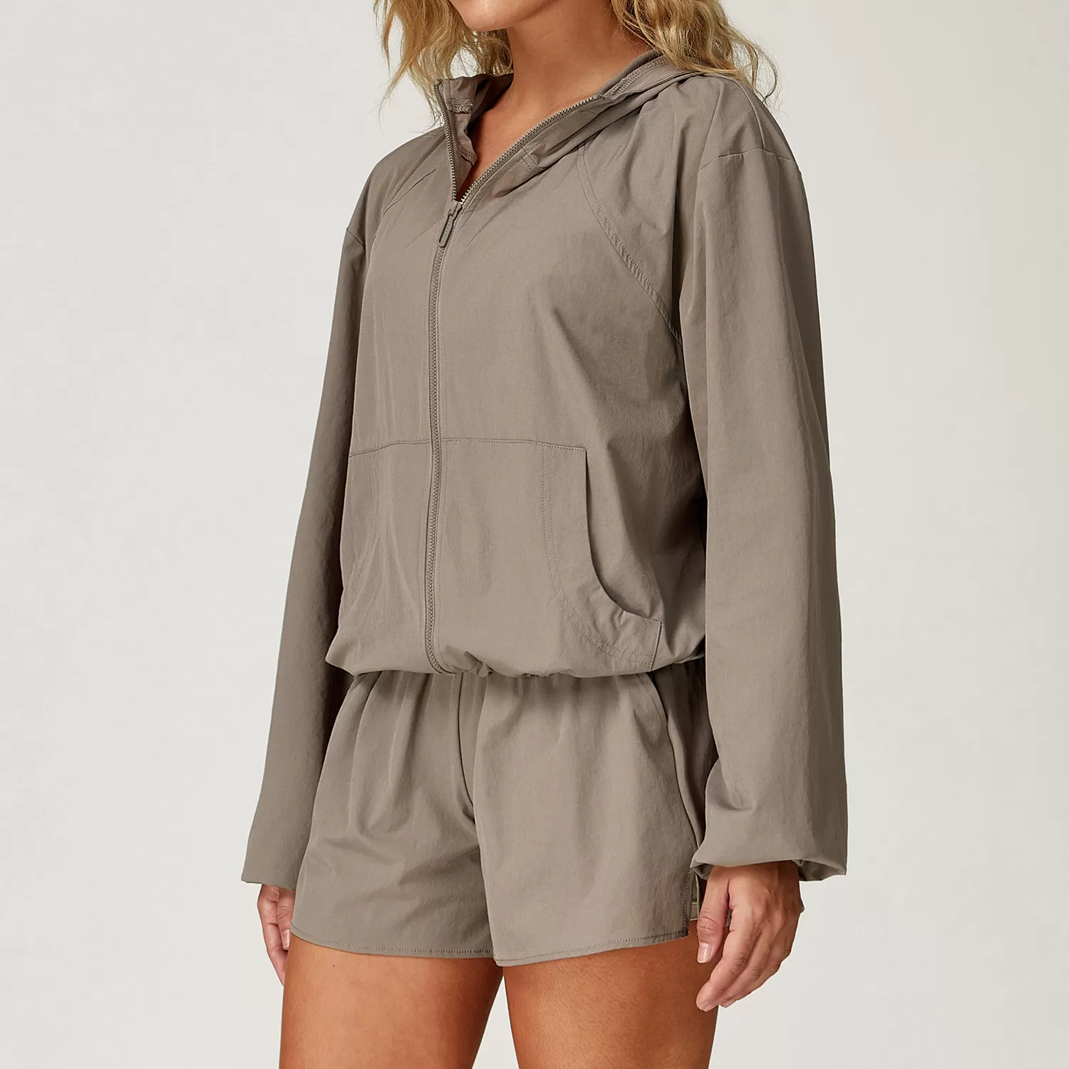 Chaqueta cortavientos transpirable con cremallera completa para mujer FGBEWT3043