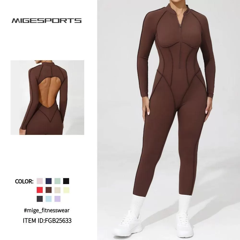 Mono deportivo de manga larga para mujer FGB25633