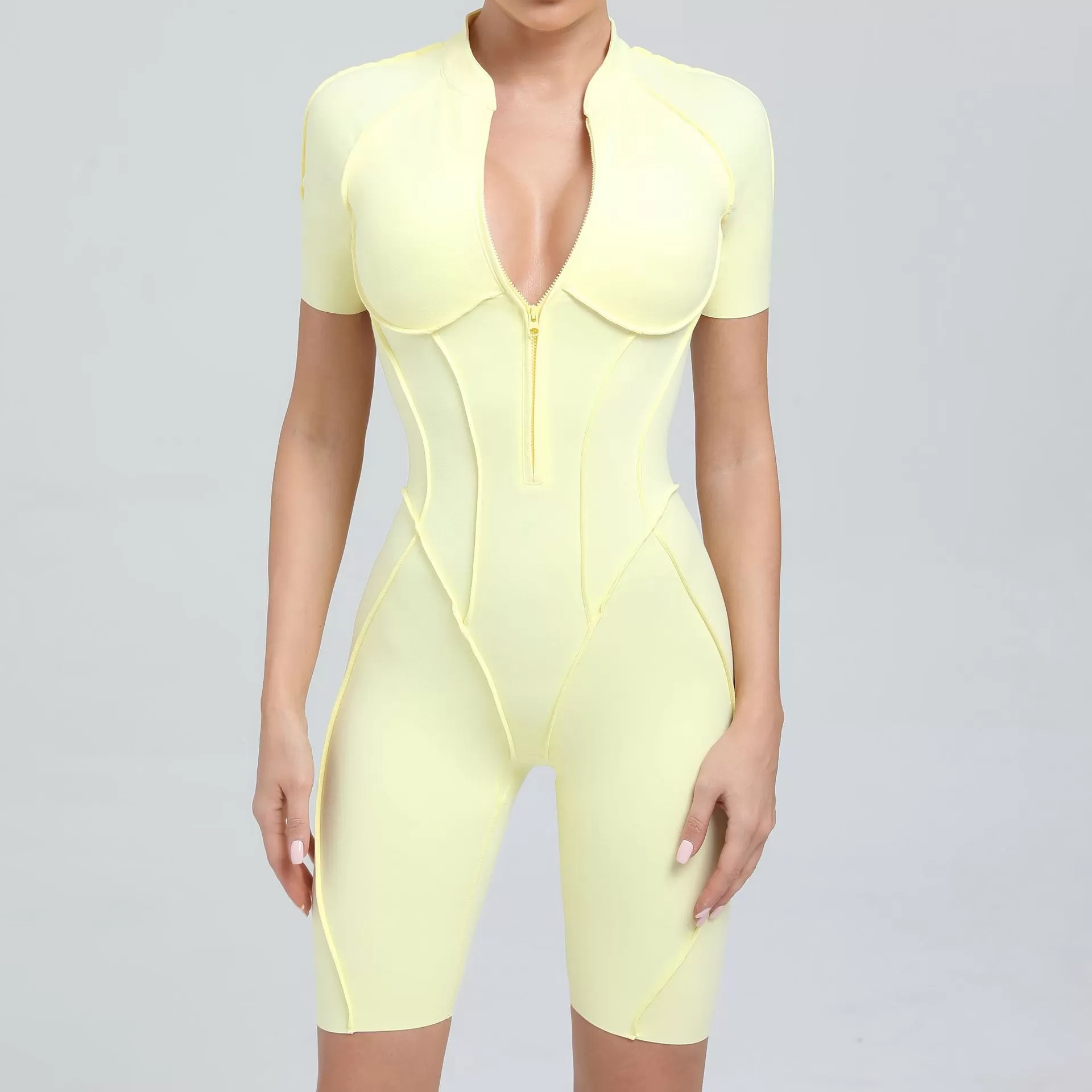 Amarillo limón