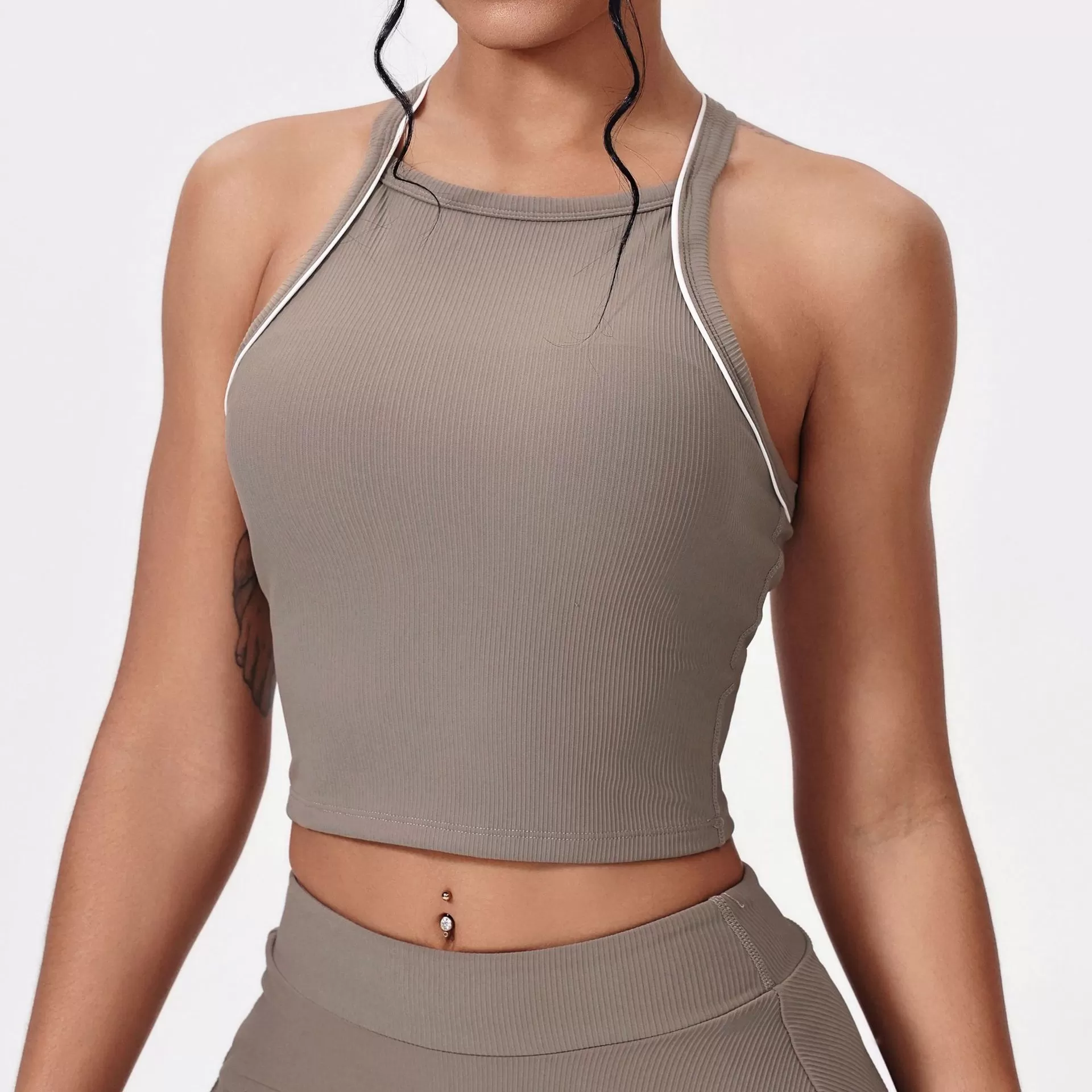 Sujetador deportivo de yoga transpirable sin mangas con espalda nadadora personalizado FGBWX5458