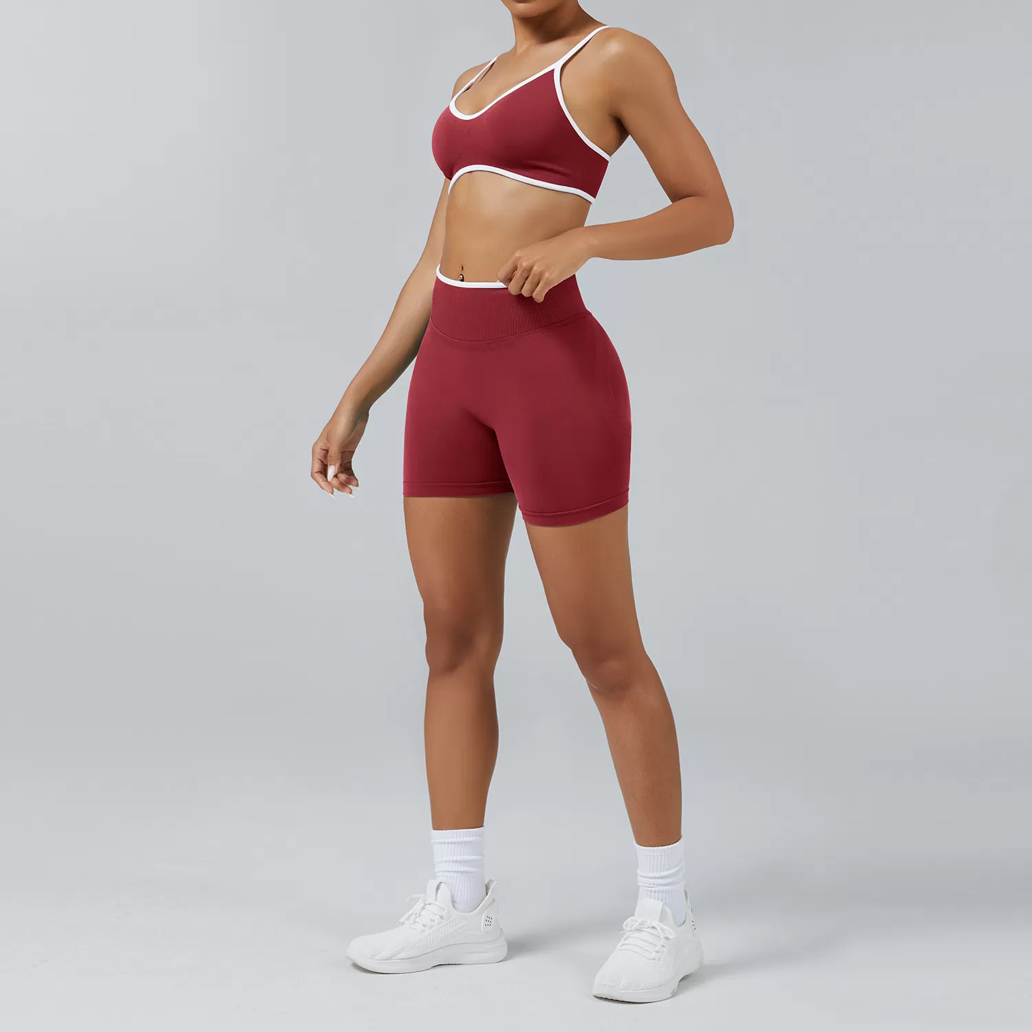 Conjunto de 4 piezas de ropa deportiva para yoga y gimnasio sin costuras para mujer FGB3006