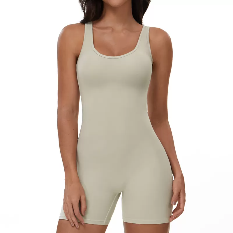 Mono de yoga de una pieza con pantalones cortos sin espalda sexy FGBELT3108