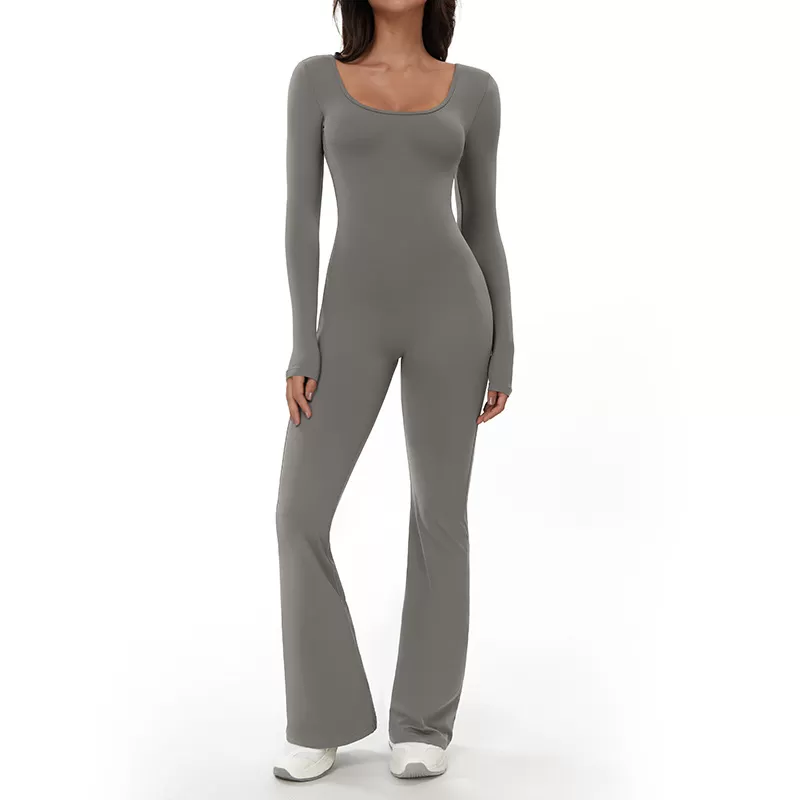 Mono deportivo de manga larga con leggings acampanados y espalda descubierta para mujer FGBELT3104