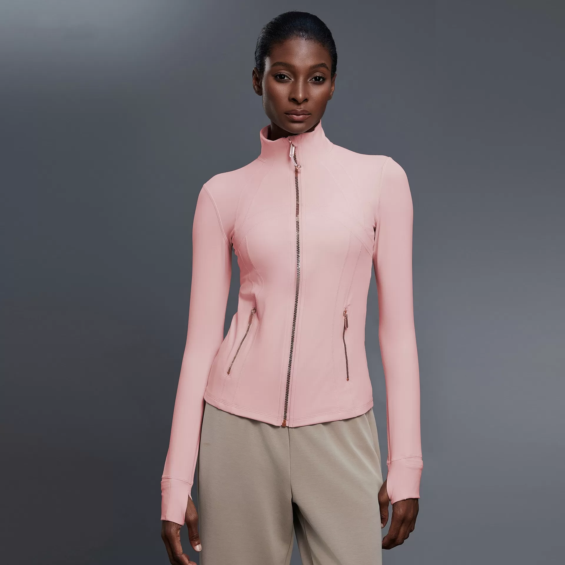 Chaqueta deportiva con cremallera y cuello alto para mujer, con mangas de yoga y cremallera FGBD25151