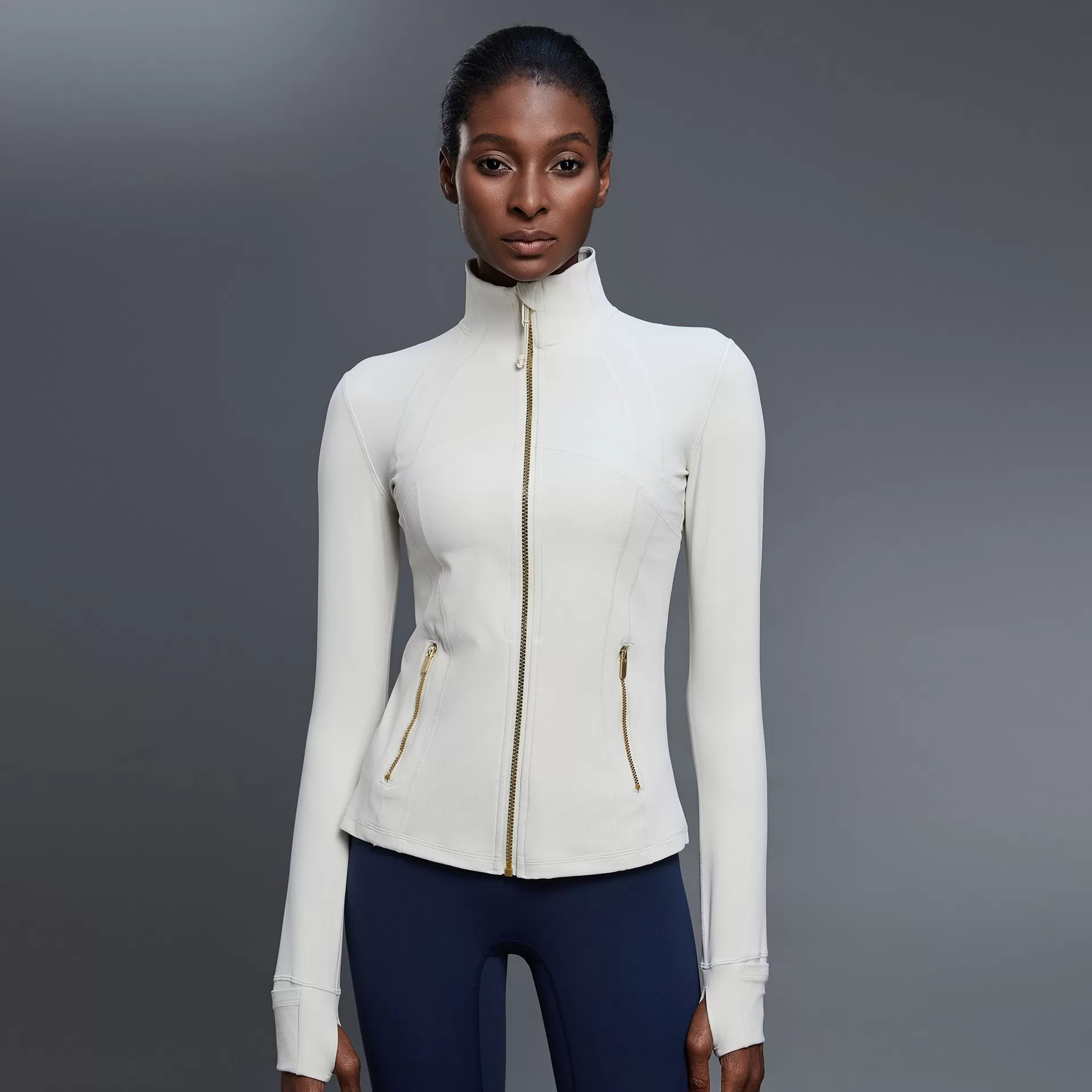 Chaqueta deportiva con cremallera y cuello alto para mujer, con mangas de yoga y cremallera FGBD25151