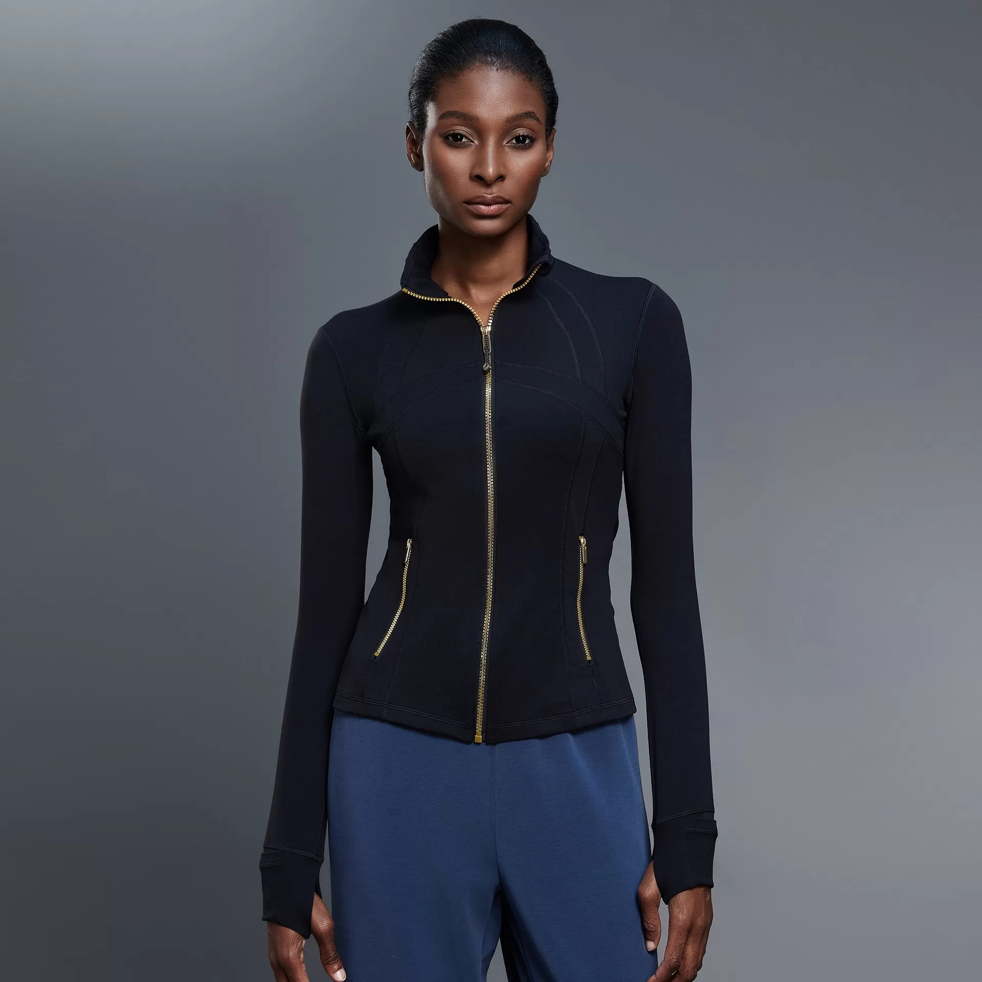 Chaqueta deportiva con cremallera y cuello alto para mujer, con mangas de yoga y cremallera FGBD25151