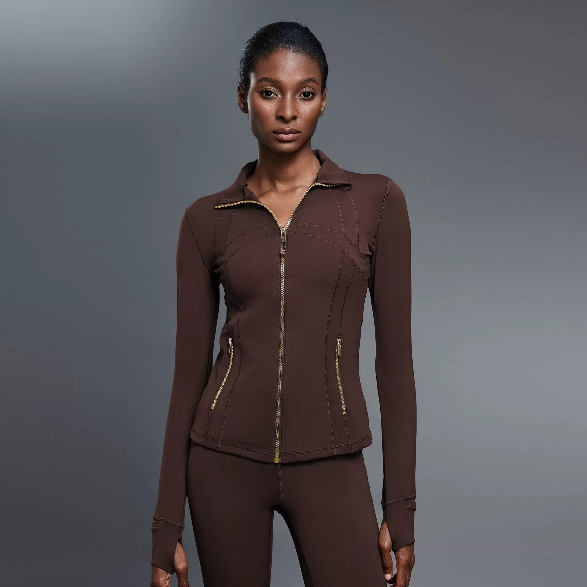 Chaqueta deportiva con cremallera y cuello alto para mujer, con mangas de yoga y cremallera FGBD25151
