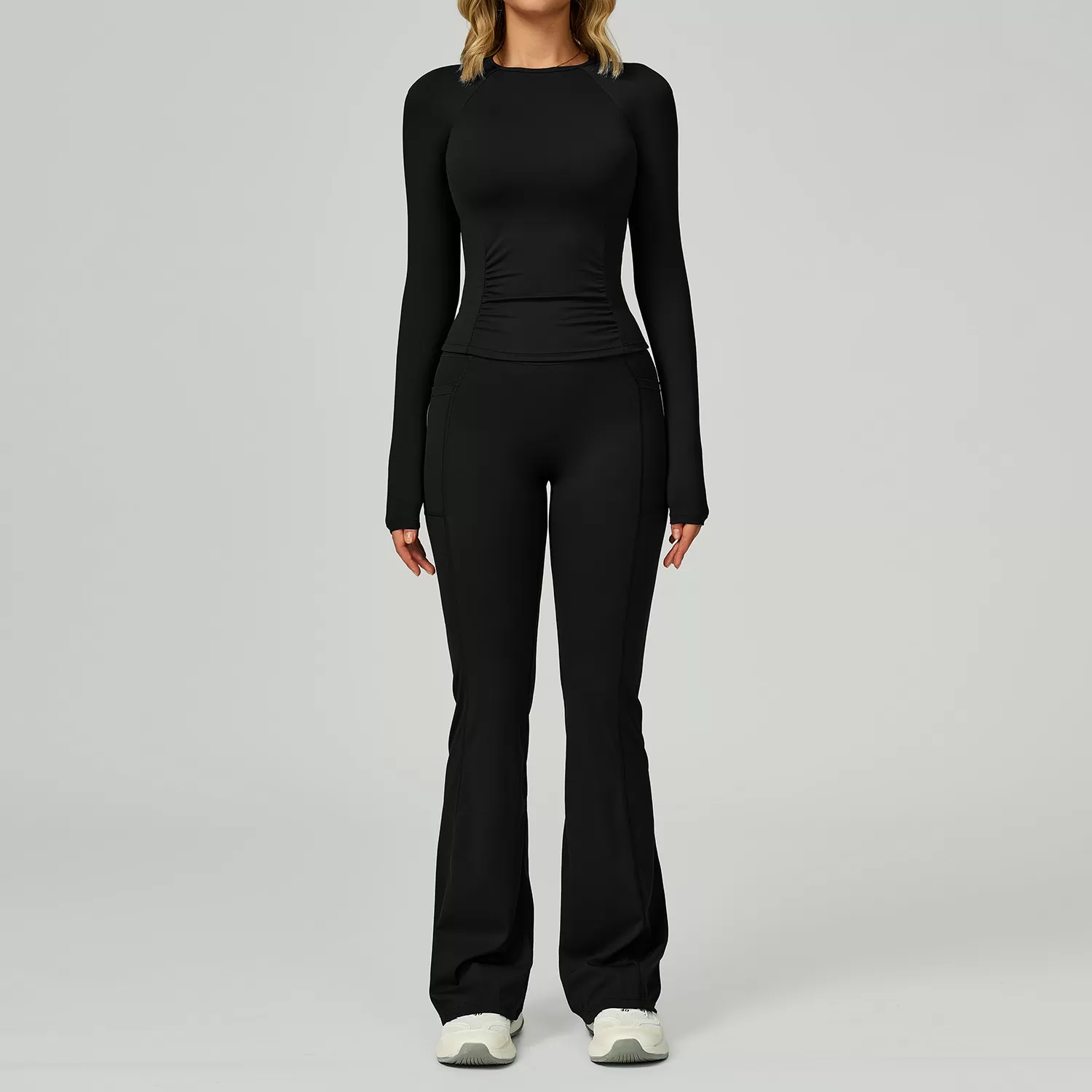 Mangas largas negras + pantalones