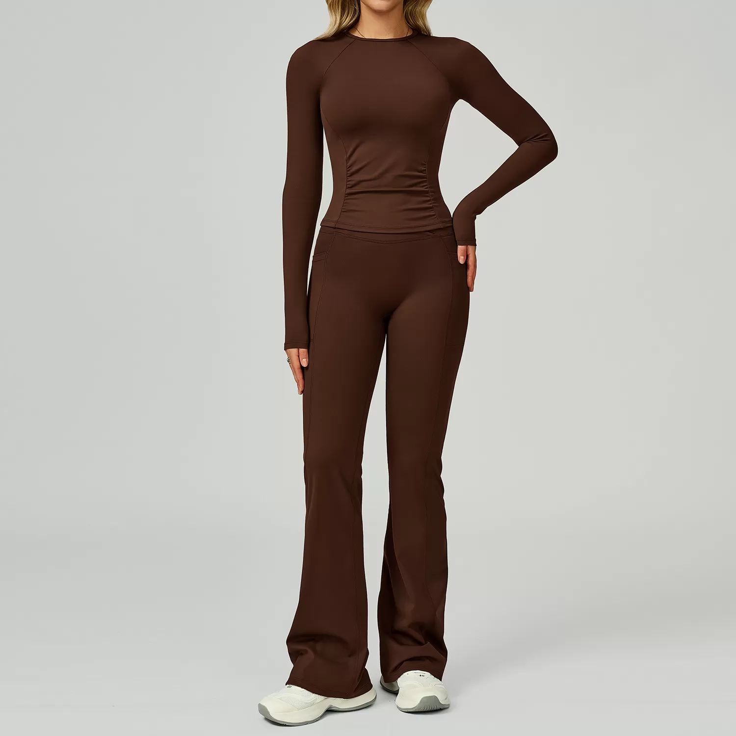 Mangas largas azul marino + pantalones