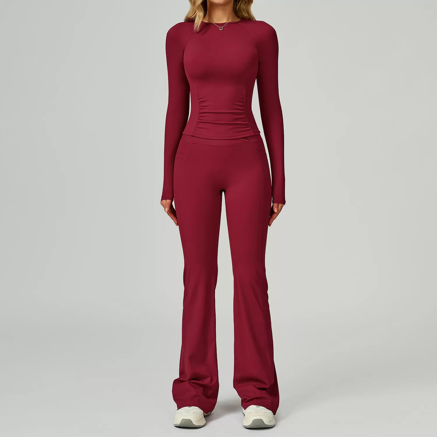 Mangas largas rojas + pantalones