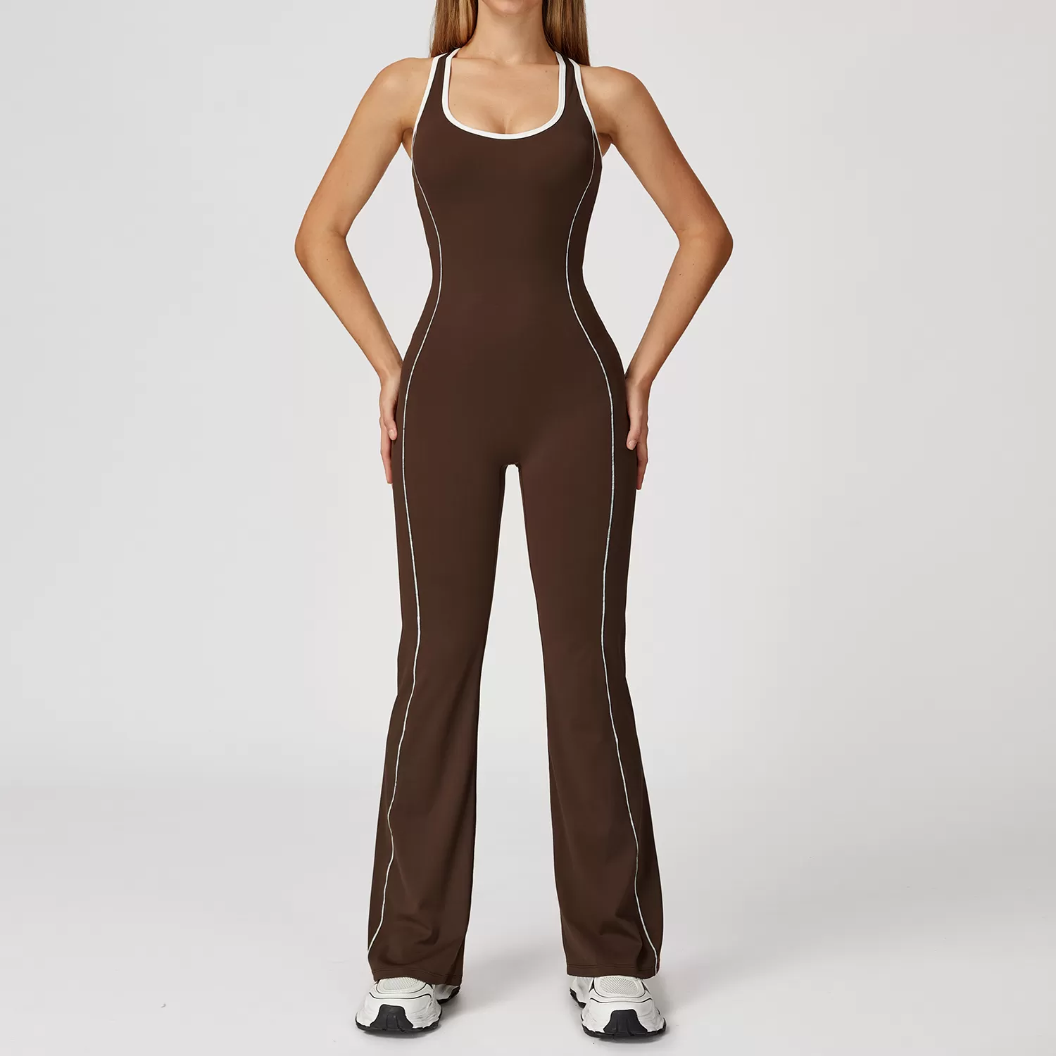 Traje de yoga ajustado al por mayor, mono de una pieza con dobladillo acampanado y control de abdomen para realce de glúteos, FGBDLT5009