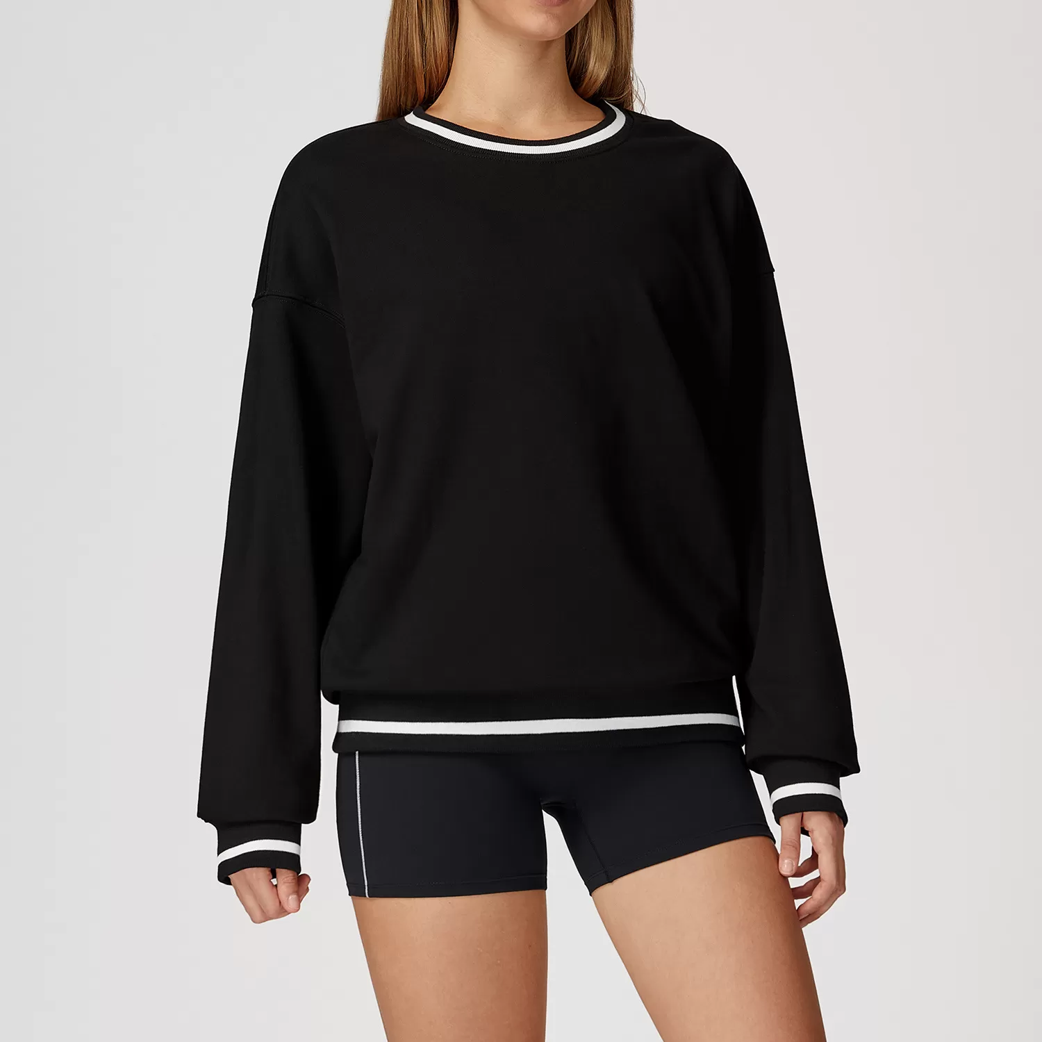 Tops negros
