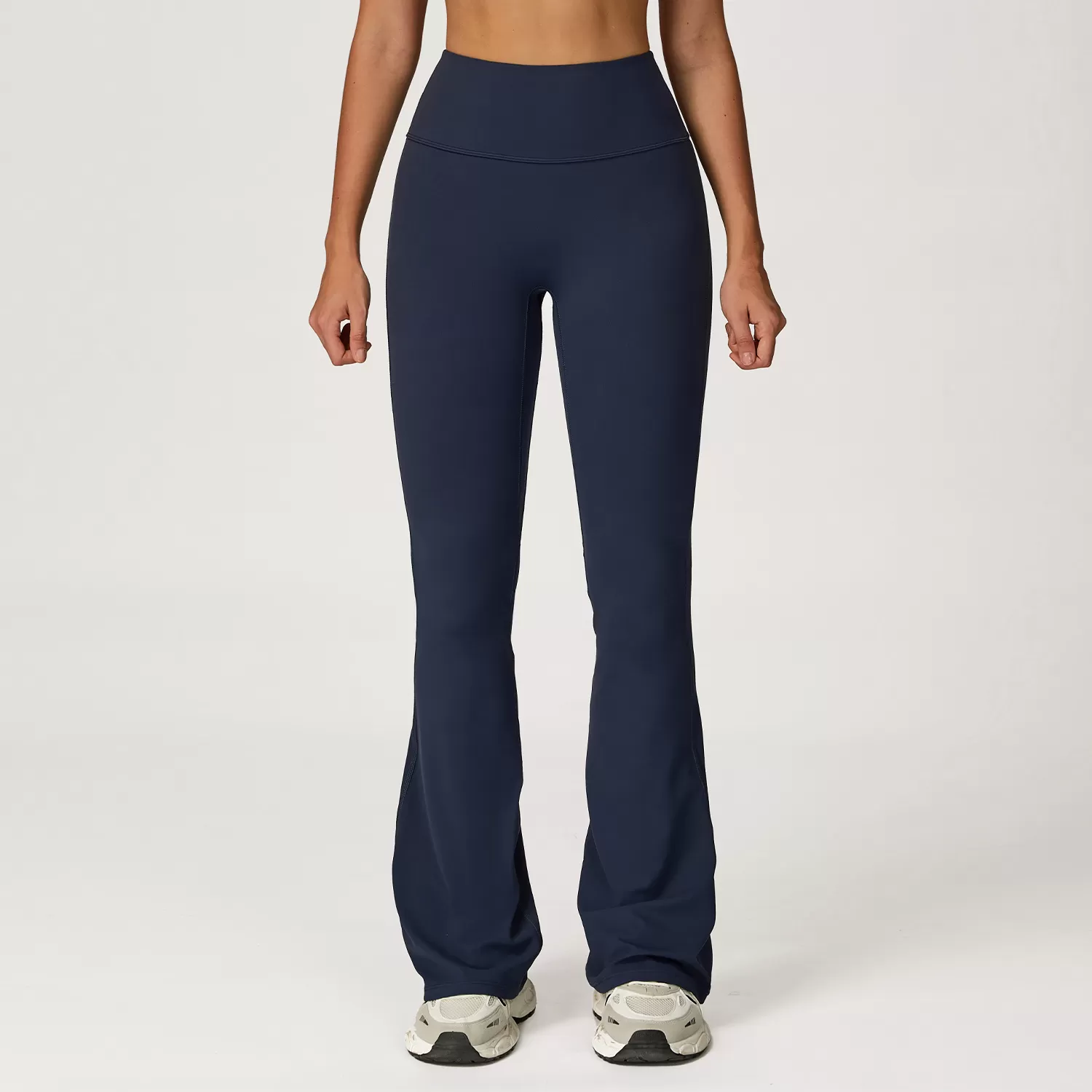 Pantalones azul cobalto