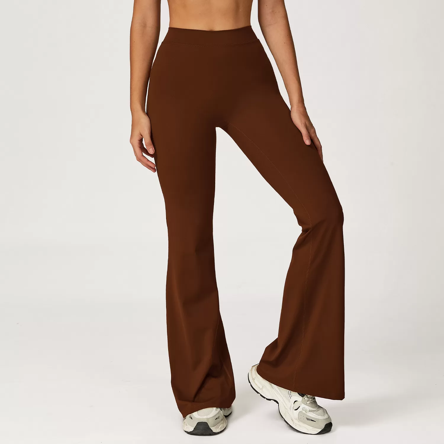 Pantalones color caramelo