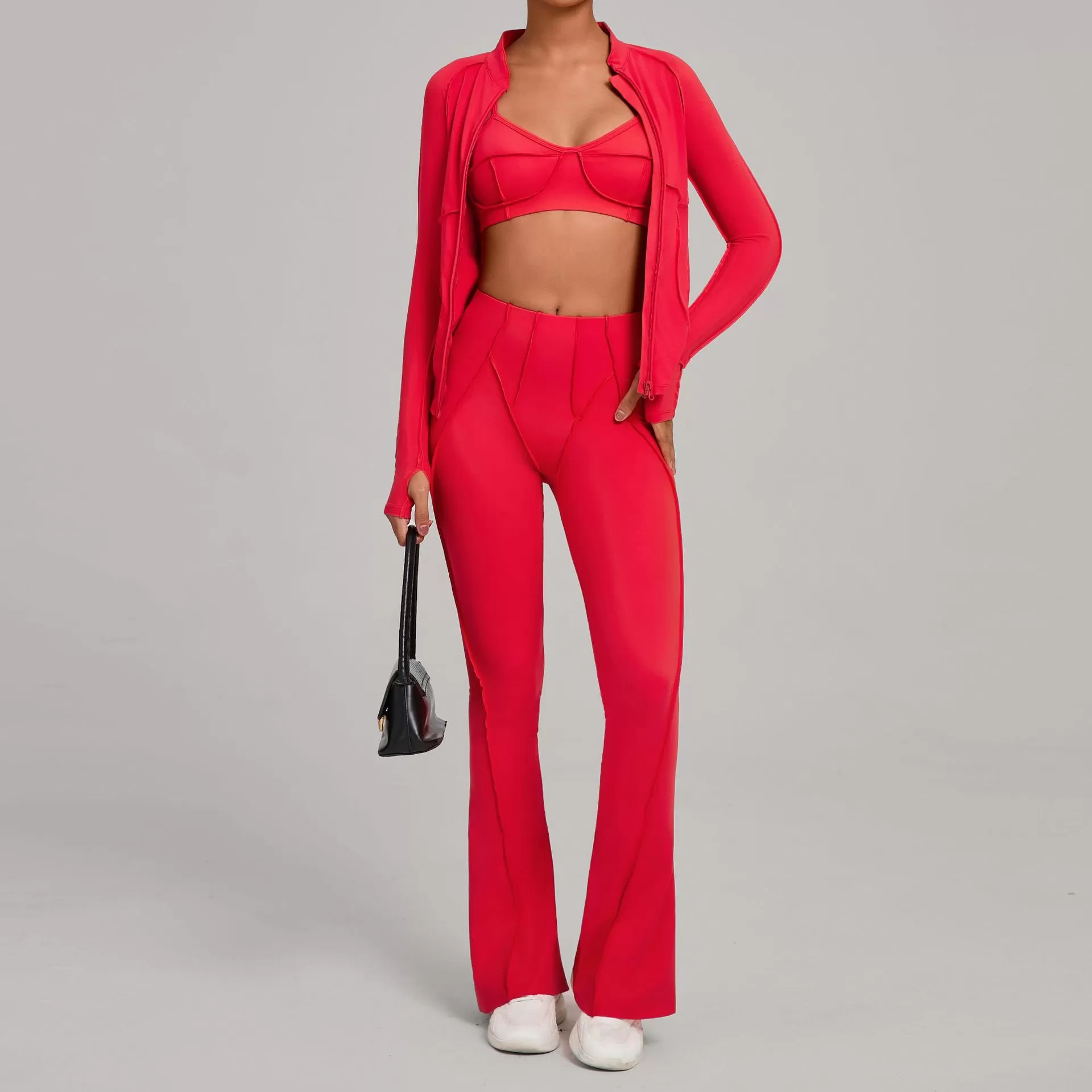 Chaqueta roja + sujetador + pantalones