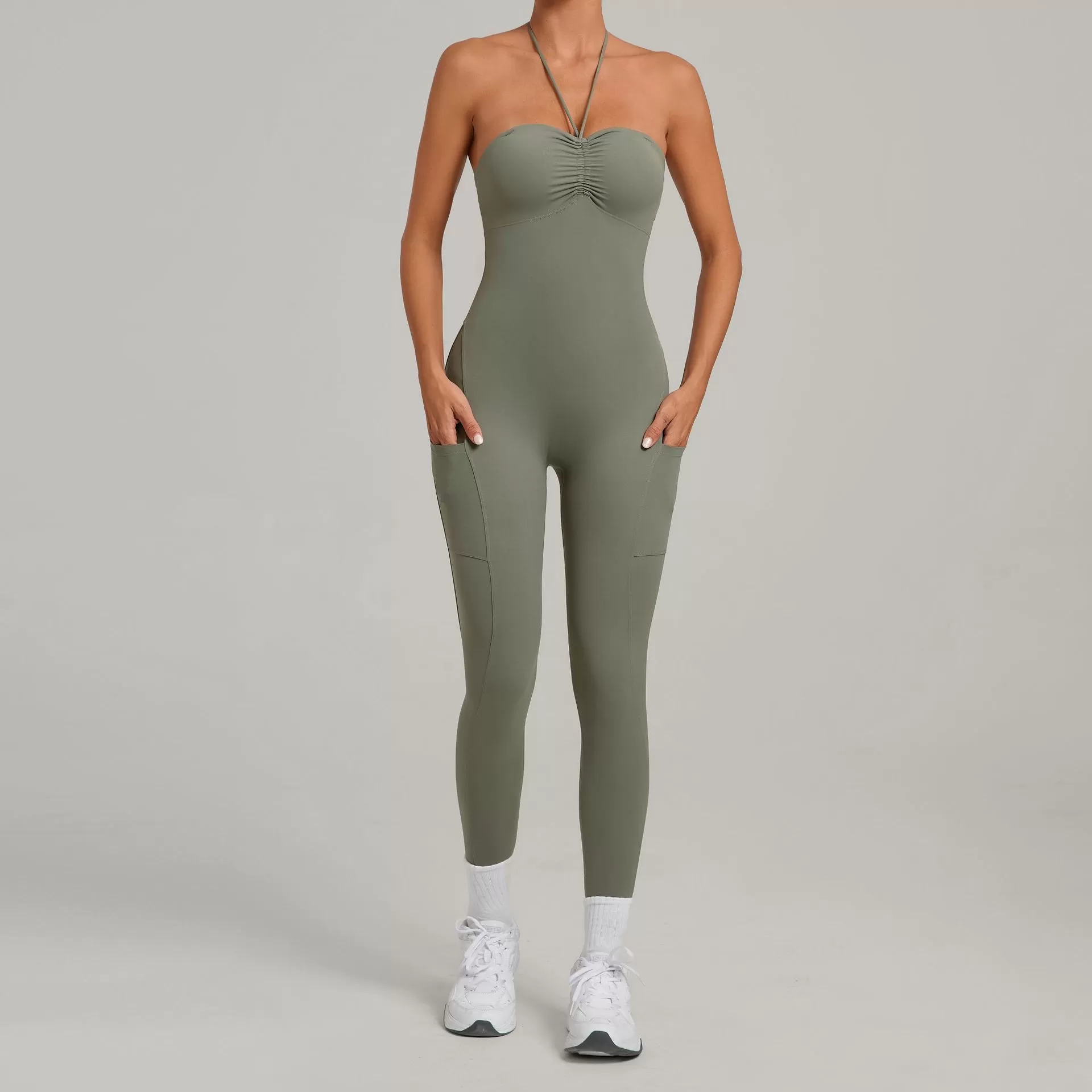 Venta al por mayor de mono de mujer con espalda descubierta, faja moldeadora, tirantes ajustables, pantalones cortos, mono con almohadilla para el pecho, pilates, yoga, FGB80663