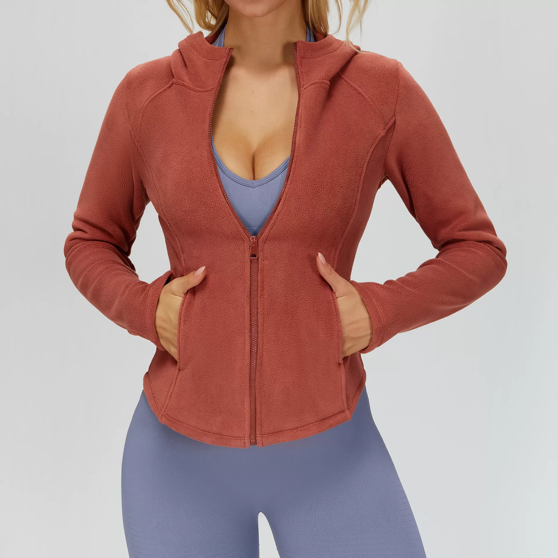 Chaqueta de yoga cálida de corte entallado con cremallera para mujer, de forro polar y bolsillo FGBEWT5076