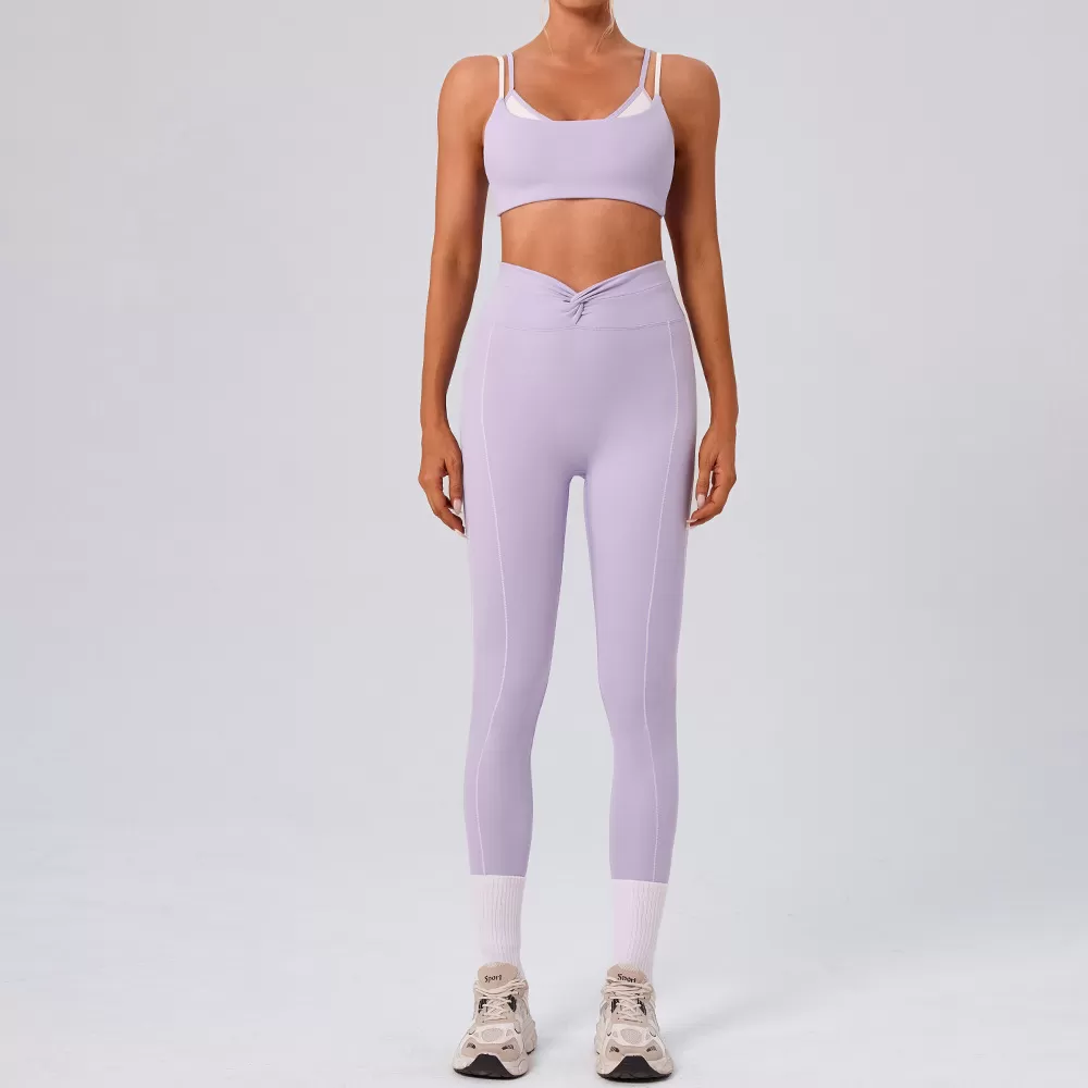 Sujetador y leggings morado claro