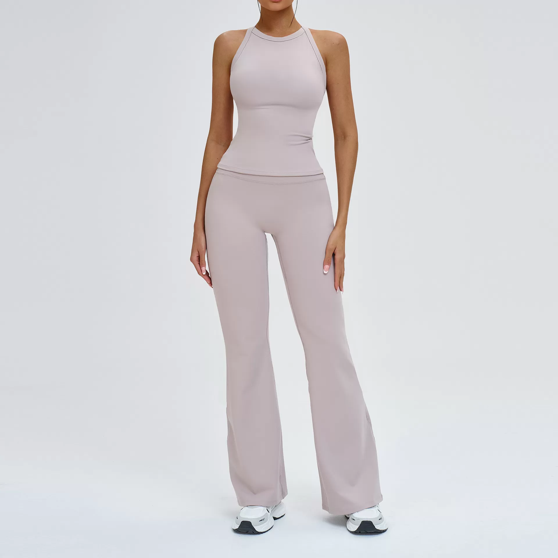 Camiseta gris lila-2+Pantalones