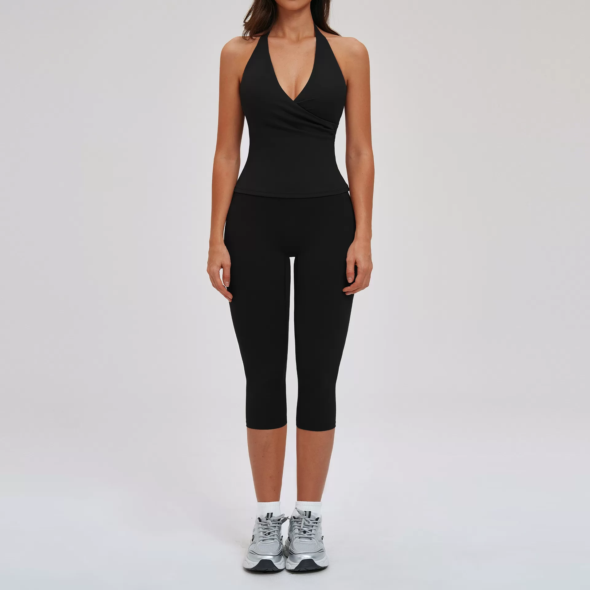 Conjunto de camiseta y leggings negros