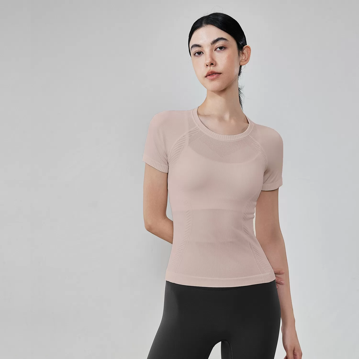 Tops de manga corta de color rosa