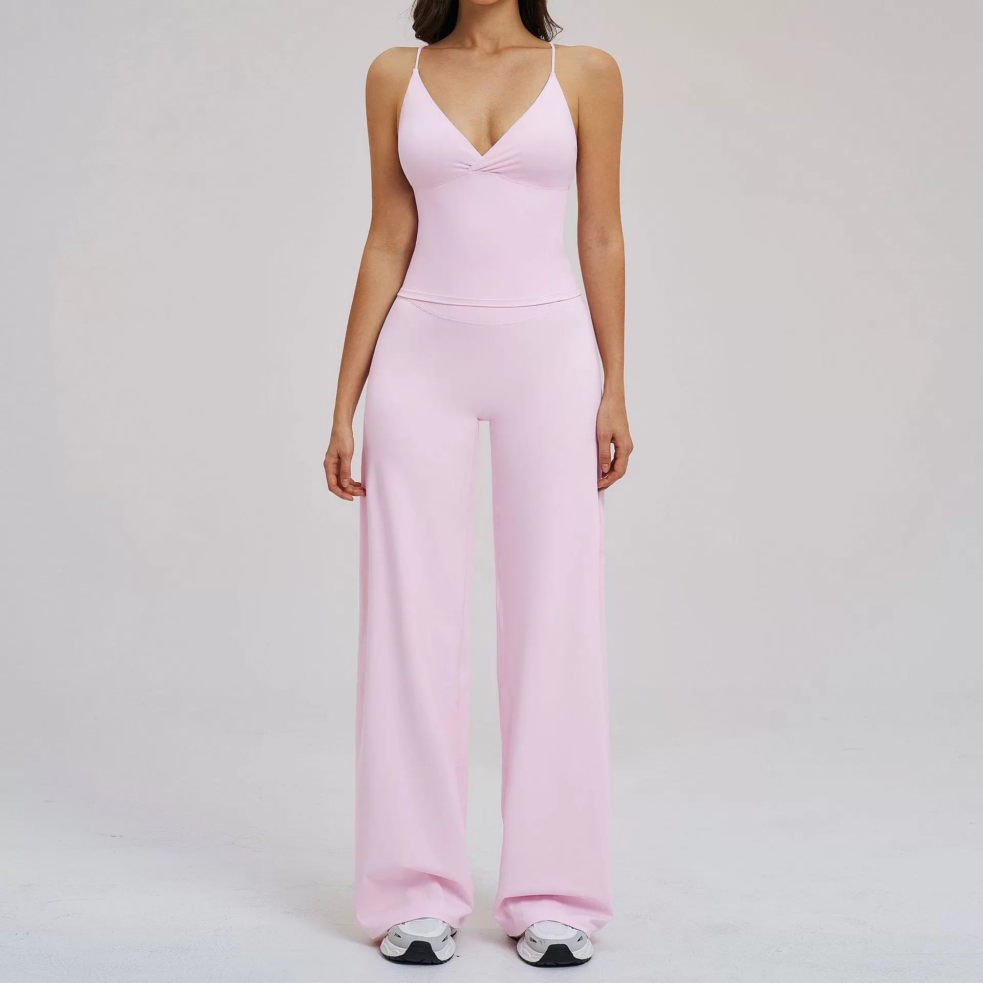 Camisetas y pantalones rosas